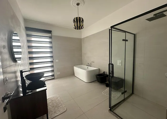 Le Stanze Della Luna *